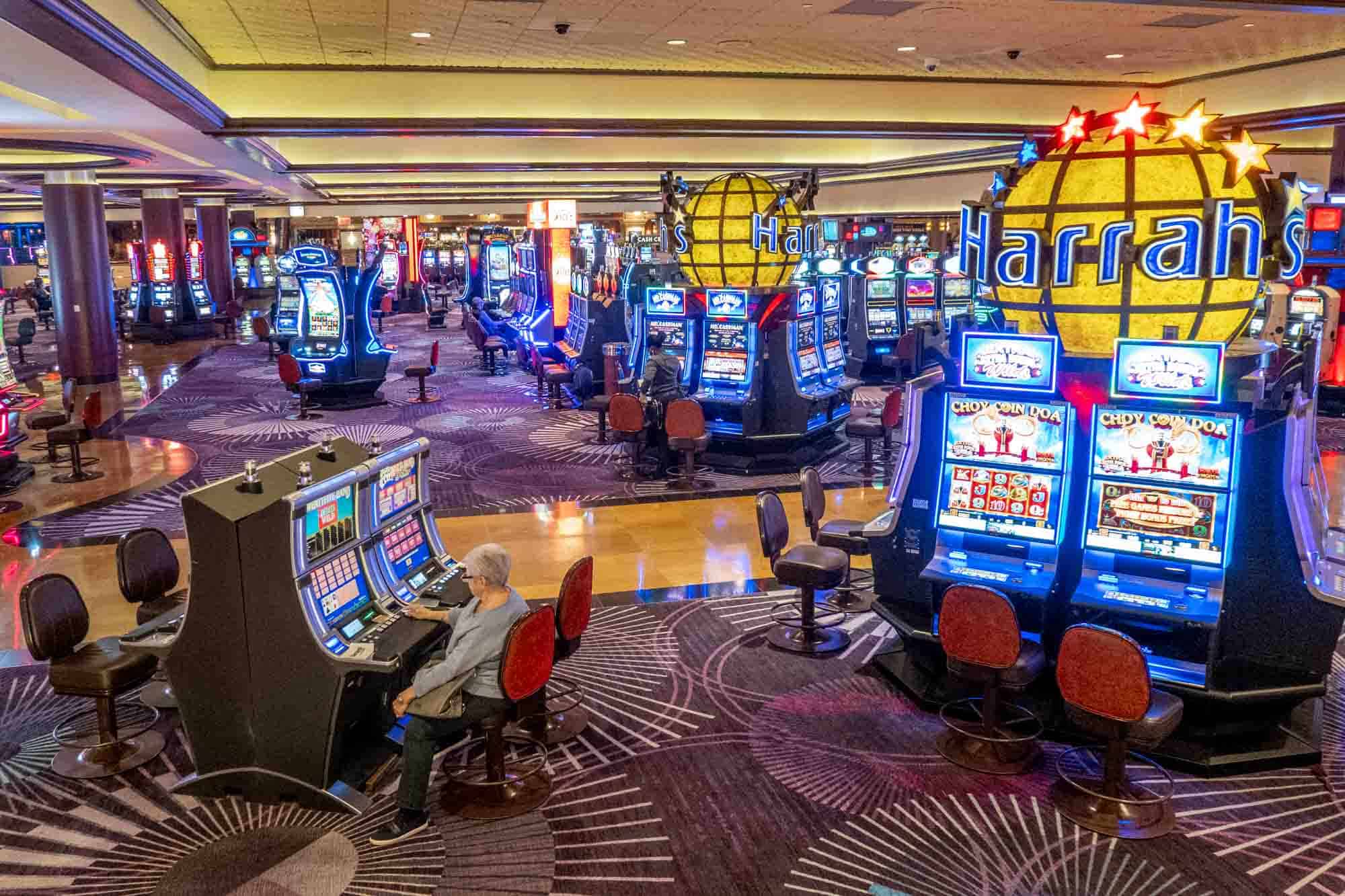 Slot Oyunlarında Bonusları Anlamak: Stratejik Yaklaşım